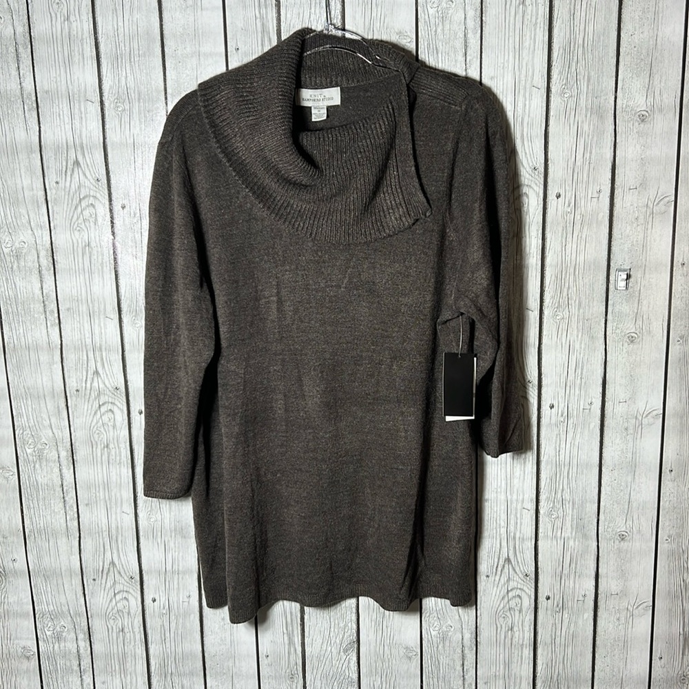 knit by Hampshire studio sweater size 1X in peppercorn heather